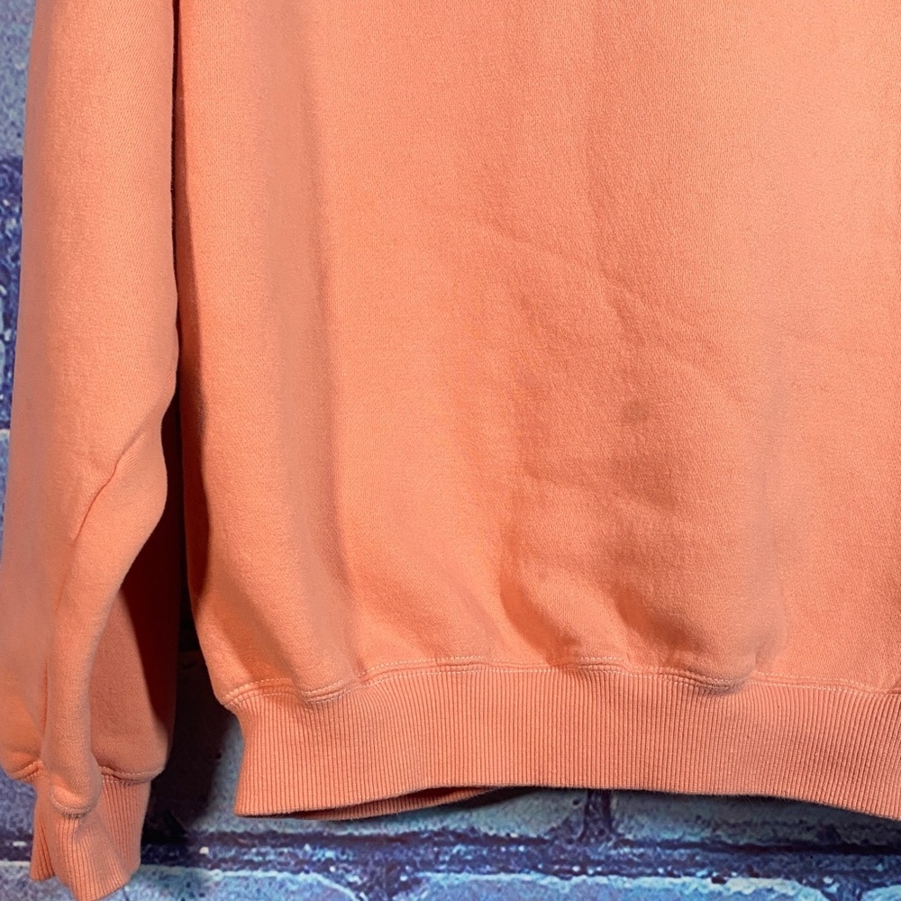 Playboy x PacSun Women’s XS Peach Crewneck Sweatshirt Rainbow Logo Y2K - Picture 6 of 14